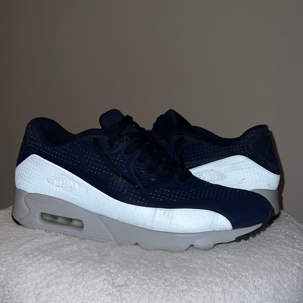 Nike Air Max - Navy Blue, Gray, White